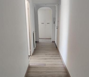 L'Arenas House | Discover Oceanfront Comfort at Nice Parc Phoenix Hotel