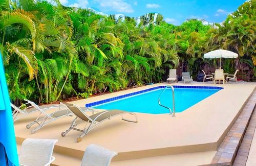 Palm Beach Gardens House | Private Suite with Heated Pool, Steps from the Beach