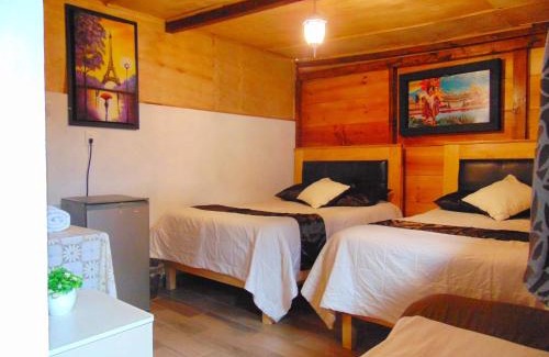 Zacatlan House | Central Quadruple Cabin with Family and Pet-Friendly Amenities