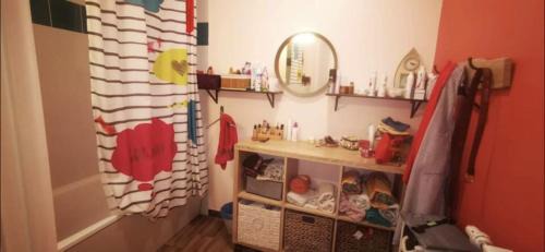 Rambouillet Apartment | Cozy Room Just 45 Minutes from Paris - Pet & Child Friendly