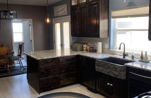 Kanab House | Serene Getaway: Ocean View Home with Spa & Hot Tub