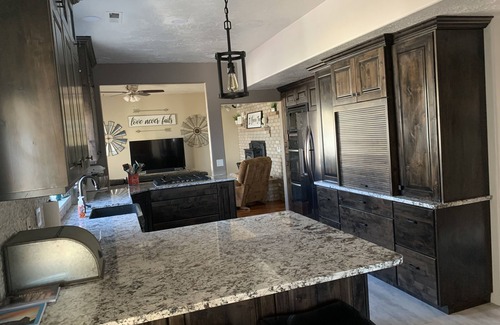 Kanab House | Serene Getaway: Ocean View Home with Spa & Hot Tub