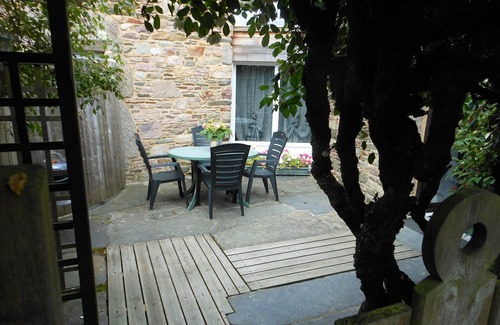 Paimpol House | Cozy Stone House Near Hiking Trails with Ocean View