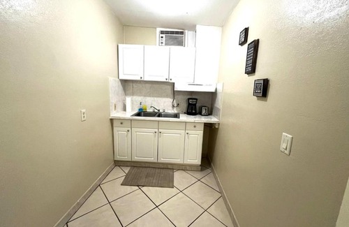 Orlando Apartment | Comfortable Space with Private Entrance, Pet & Child Friendly