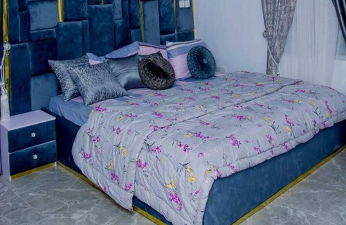 Alimosho Apartment | Convenient 3-Bedroom Retreat Near Airport & Amenities