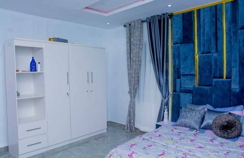 Alimosho Apartment | Convenient 3-Bedroom Retreat Near Airport & Amenities