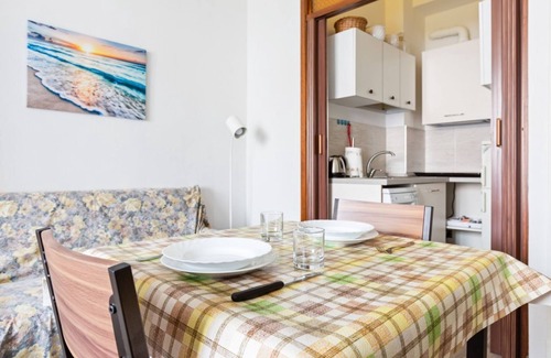 Calvairate Apartment | Cozy Studio Apartment with Essential Amenities Awaiting You