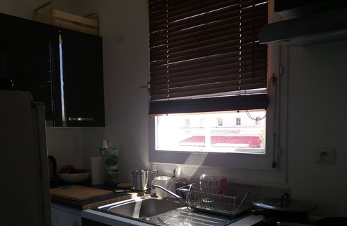 Cergy Apartment | Cozy Studio at Port Cergy with Scenic Lake View & More