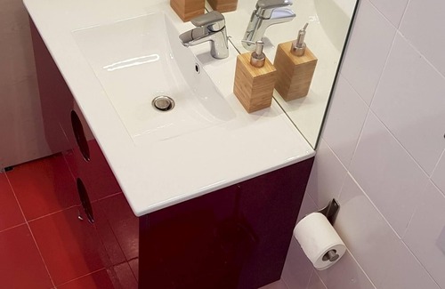 Cruz de Humilladero Apartment | Cozy Studio Attic Steps from Bus & Train Stations