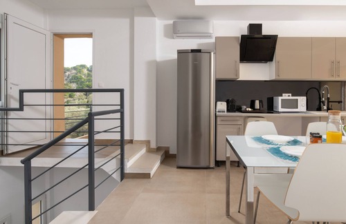 Ormos Panagias Apartment | Convenient Studio Near Stunning Beaches in Halkidiki