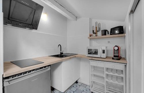 Marengo - Jolimont Apartment | Cozy Studio for Couples in Toulouse - Rated 9/10!