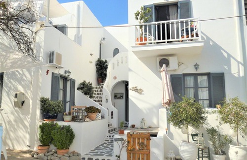 Paros Apartment | Cozy Studio with Balcony Steps from Livadia Beach