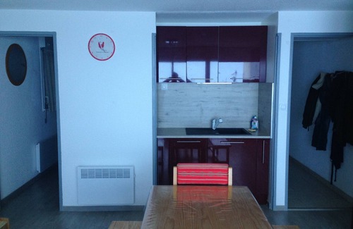 La Mongie Apartment | Cozy T1 Near Ski Resorts with Family-Friendly Amenities
