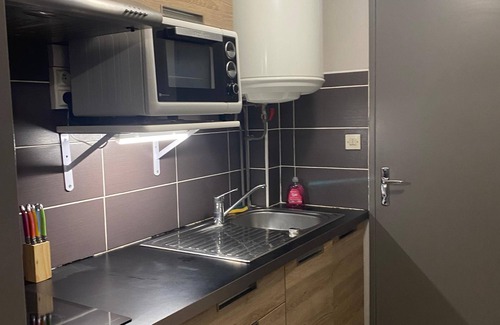 Les Angles Apartment | Cozy T2 Pied des Pistes: Pet-Friendly with Pool Access
