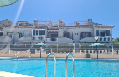 Guardamar del Segura House | Family-Friendly T3 with Pool and Oceanfront Views