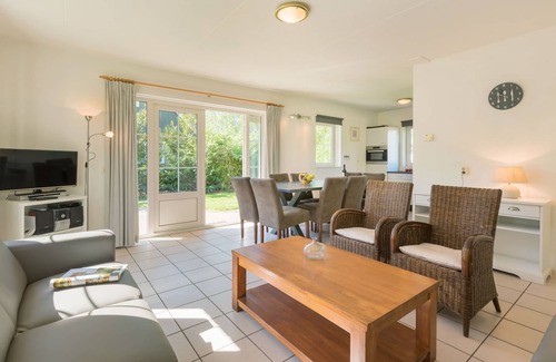 Paasloo House | Inviting Villa with Kitchen in Scenic National Park