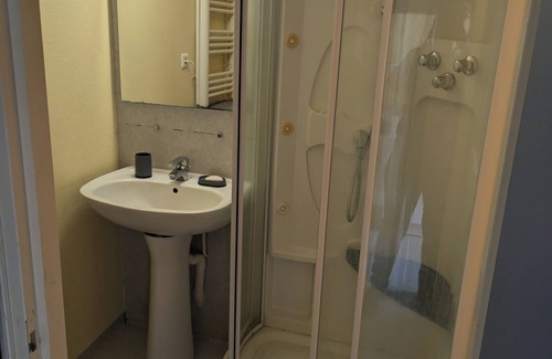 Centre Ville Apartment | Nice two-room apartment under the roof