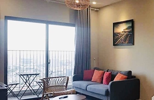 District 2 Apartment | Scenic View Apartment at Masteri Thao Dien with Pool & Breakfast
