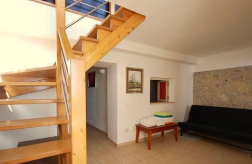 Leiria House | Beautiful Ocean View Hotel with Pet-Friendly Amenities