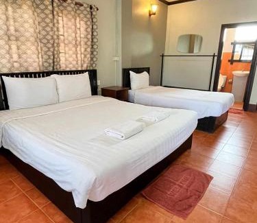 Vang Vieng House | Scenic View Guesthouse: Family-Friendly & Highly Rated
