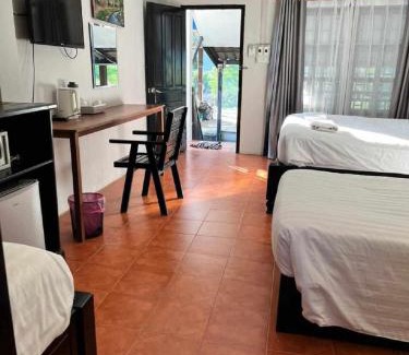 Vang Vieng House | Scenic View Guesthouse: Family-Friendly & Highly Rated