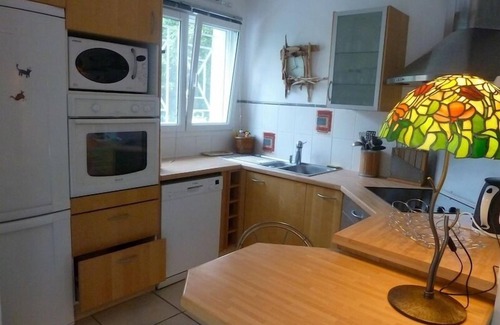 Hourtin-Plage House | Cozy Beachside Retreat with Ocean Views & Pet-Friendly Perks