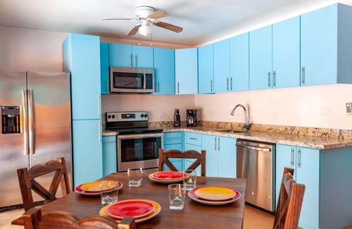 Potrero House | Budget-Friendly Duplex in Surfside with Private Pool & AC