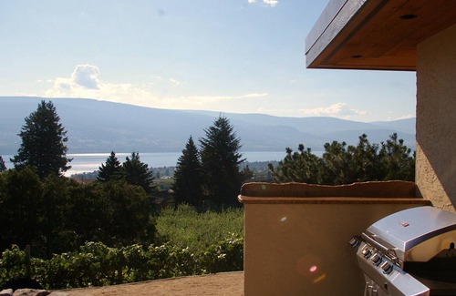 Okanagan-Similkameen House | Nicely Renovated Home with Panoramic View of Okanagan Lake