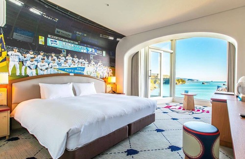 Nango Hotel | Relax at Nichinan Kaigan Nango Prince Hotel with Pool & Dining