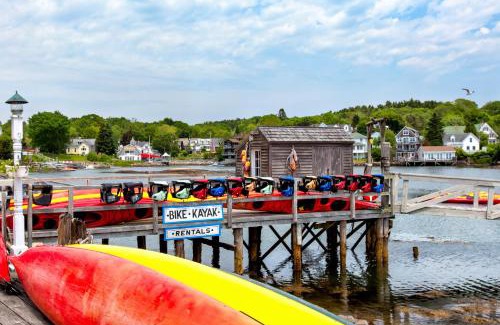 Wiscasset House | Discover the Nickels-Sortwell House: Child-Friendly Escape