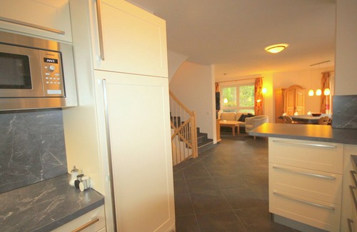 Bad Gastein House | Nicola House - Pet Friendly Retreat with Pool & Spa in Bad Gastein