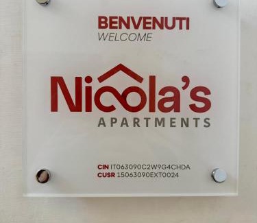 Santa Maria la Carita Apartment | Nicola's Apartments