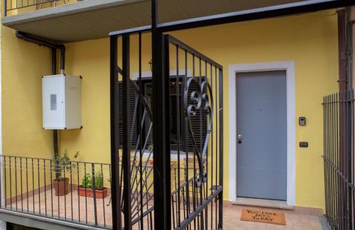 Sesto Calende Apartment | Nicolaus: Pet-Friendly Hotel with Breakfast & Family Amenities