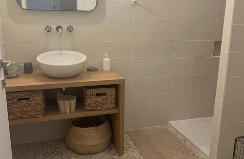 Ville-di-Pietrabugno Apartment | Cozy Sea View Retreat - Perfect for Families