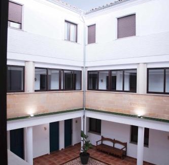 Old Town Baeza Apartment | Discover Nido Baeza Suites: Top-Rated 4-Star Retreat