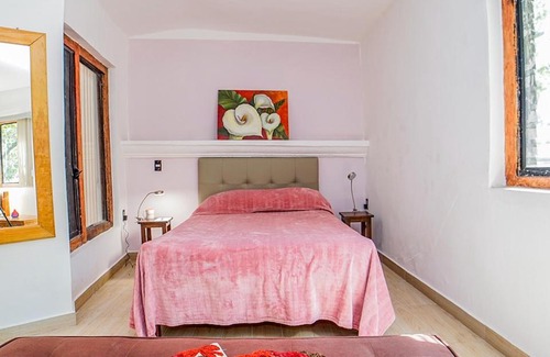 Salvatierra Hotel | Discover Family-Friendly Comfort at Nido de Colibri Hotel