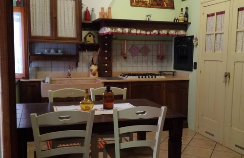 Intra House | Discover Nido Di.Vino on Lago Maggiore with Kitchen Access