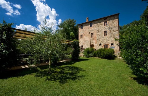 Monteleone d'Orvieto House | Discover Nidodelfalcone Agriturismo: 10/10 Guest Experience
