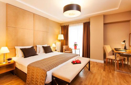 Esenyurt Hotel | Relax at Nidya Hotel Esenyurt with Spa & Pool Amenities