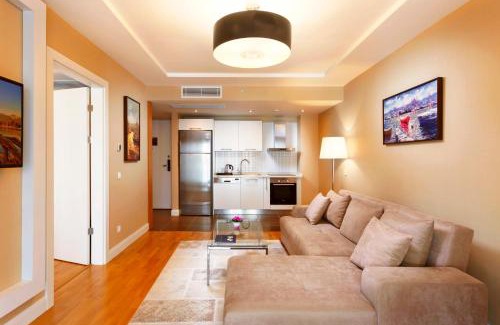 Esenyurt Hotel | Relax at Nidya Hotel Esenyurt with Spa & Pool Amenities