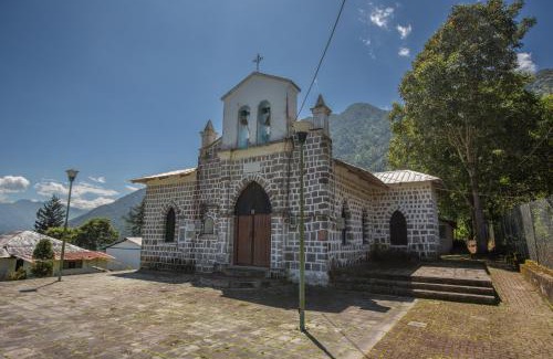 Tumbaco Hotel | Explore Niebli Historical Farm & Lodge near Pululahua Volcano