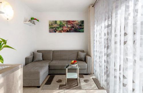 Predazzo Apartment | Night and day 4