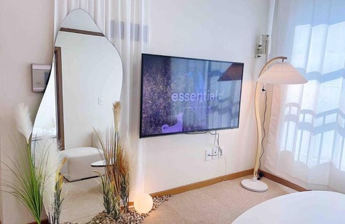 Mapo Apartment | Explore a Night in Seoul at Our 4-Star Family Hotel
