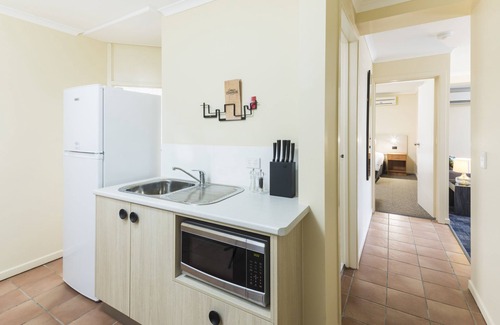 Earlville Hotel | Discover the Nightcap at Balaclava Hotel: Guest Rated 9/10