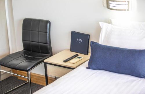 Derwent Park Hotel | Ideal Stay at Nightcap at Carlyle Hotel with Breakfast