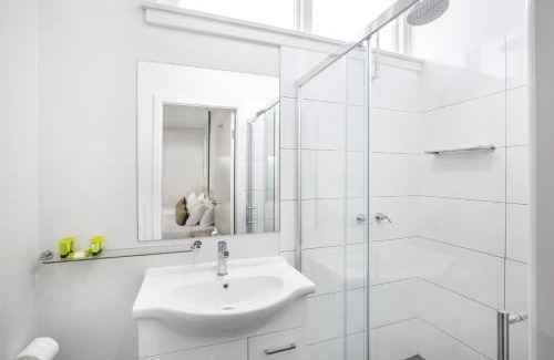 Yagoona Hotel | Cozy Stay at Nightcap Hume Hotel with Family-Friendly Perks