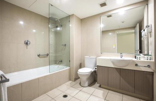 Narrabeen Hotel | Oceanview Retreat at Narrabeen Sands Hotel by Nightcap Plus