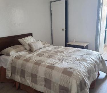 Longfellow Hotel | Pet-Friendly Nights Inn Motel for Family Getaways