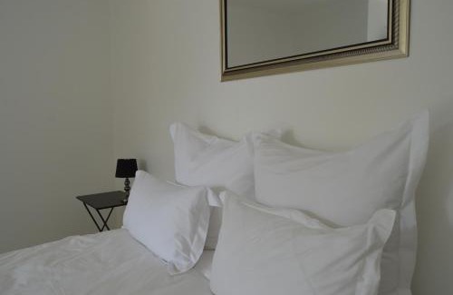 Rundu House | Comfortable Stay at Niilo's Guesthouse with Breakfast Included
