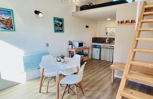 El Chalten Apartment | Inviting Nikeu Aparts: Family-Friendly with Breakfast & Hot Tub